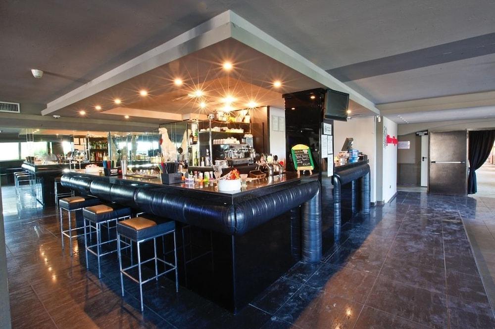 Grand Azzurra Club 3*
