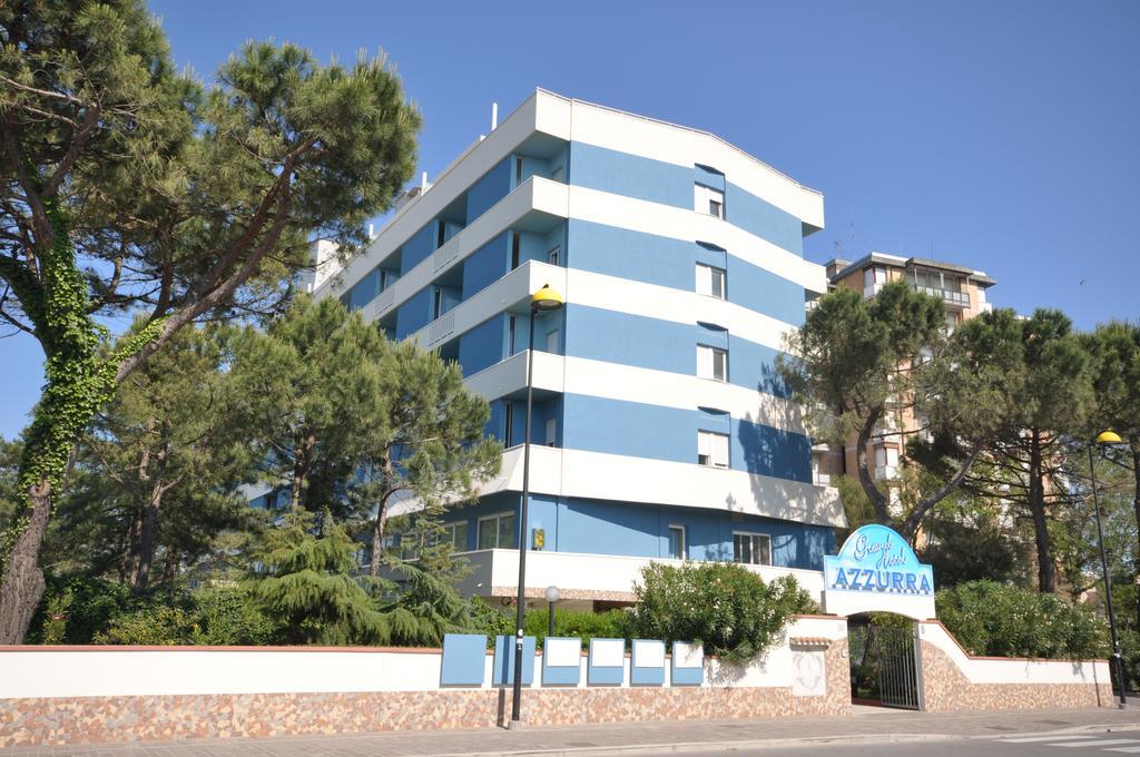 Grand Azzurra Club Hotel 3*